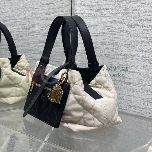 ��� ������� ���� M66700-1