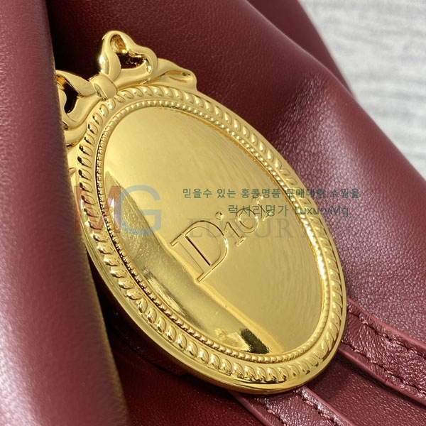 ��� ��Ŷ�� M7704-8