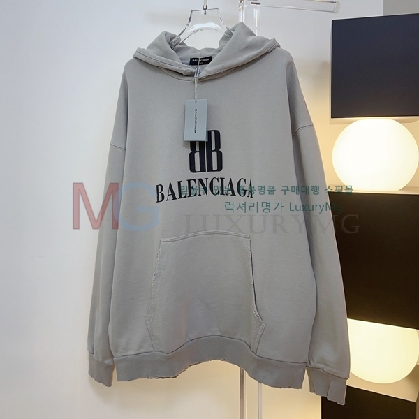 ���� �߷��þư� �ĵ�Ƽ BAL4560774-4