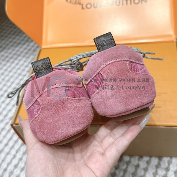 ���� ����*�� ����Ŀ�� LV6680741-1