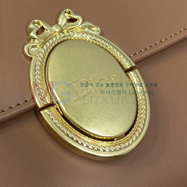 ��� �޴޸��� �Ŀ�ġ D30309-3