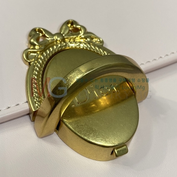��� �޴޸��� �Ŀ�ġ D30309-7