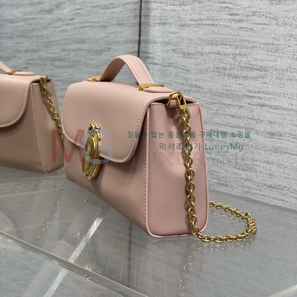 ��� �޴޸��� �Ŀ�ġ D30309-8